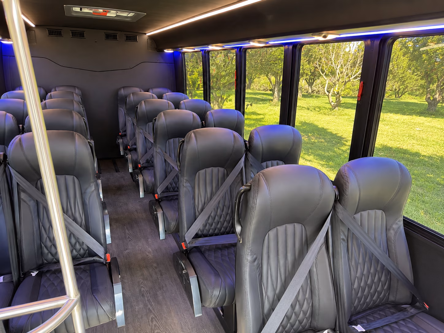 los angeles private shuttles for los angeles school pickups and drop offs