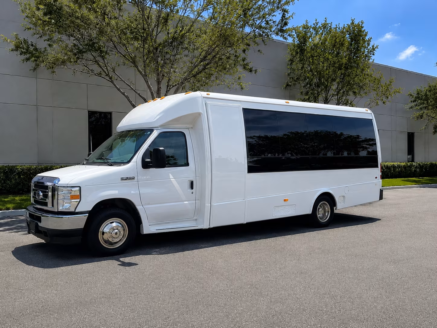 monterey park keep your sports team or fan group on schedule with a monterey park bus rental