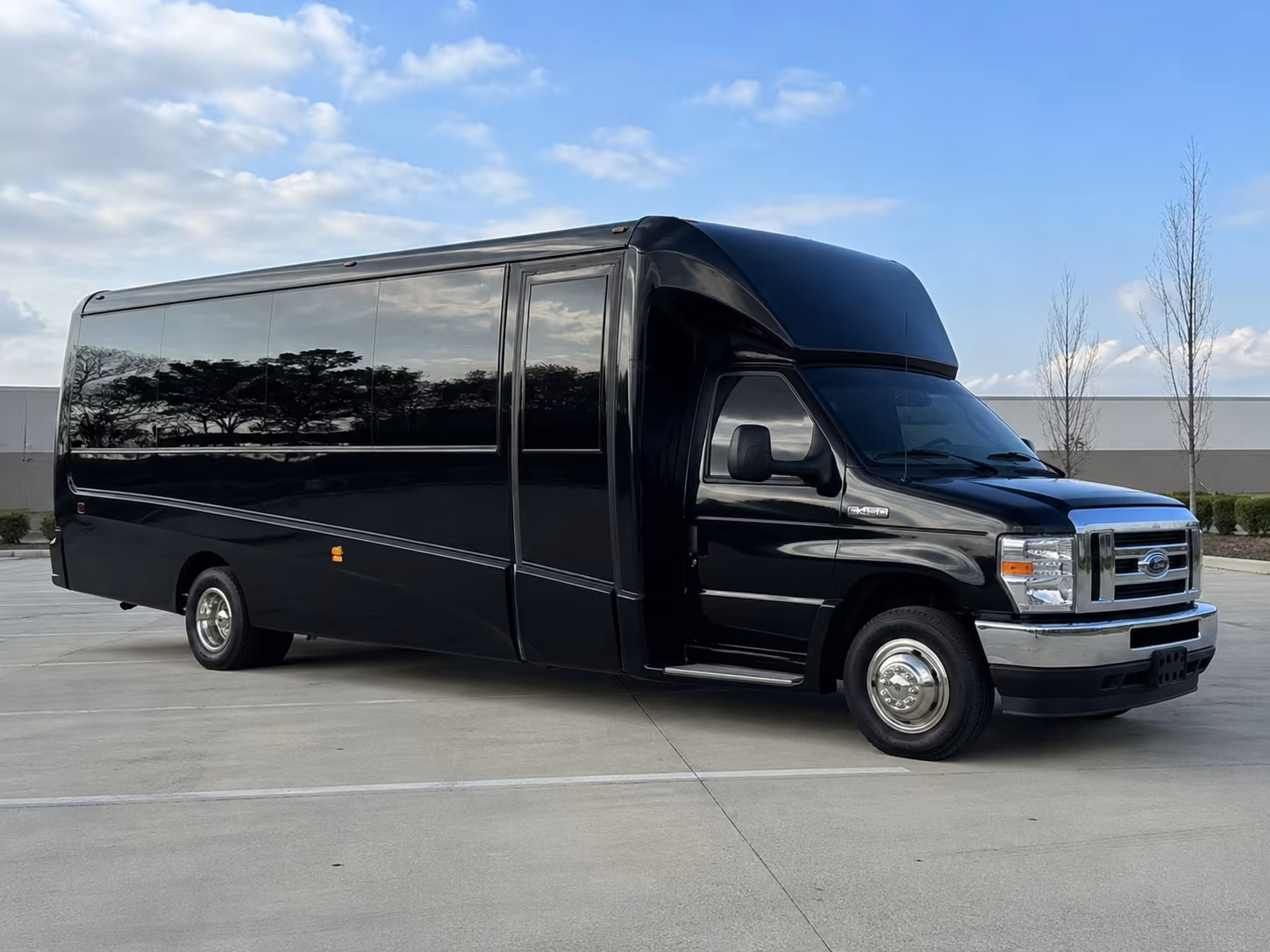 pasadena airport shuttle bus rentals
