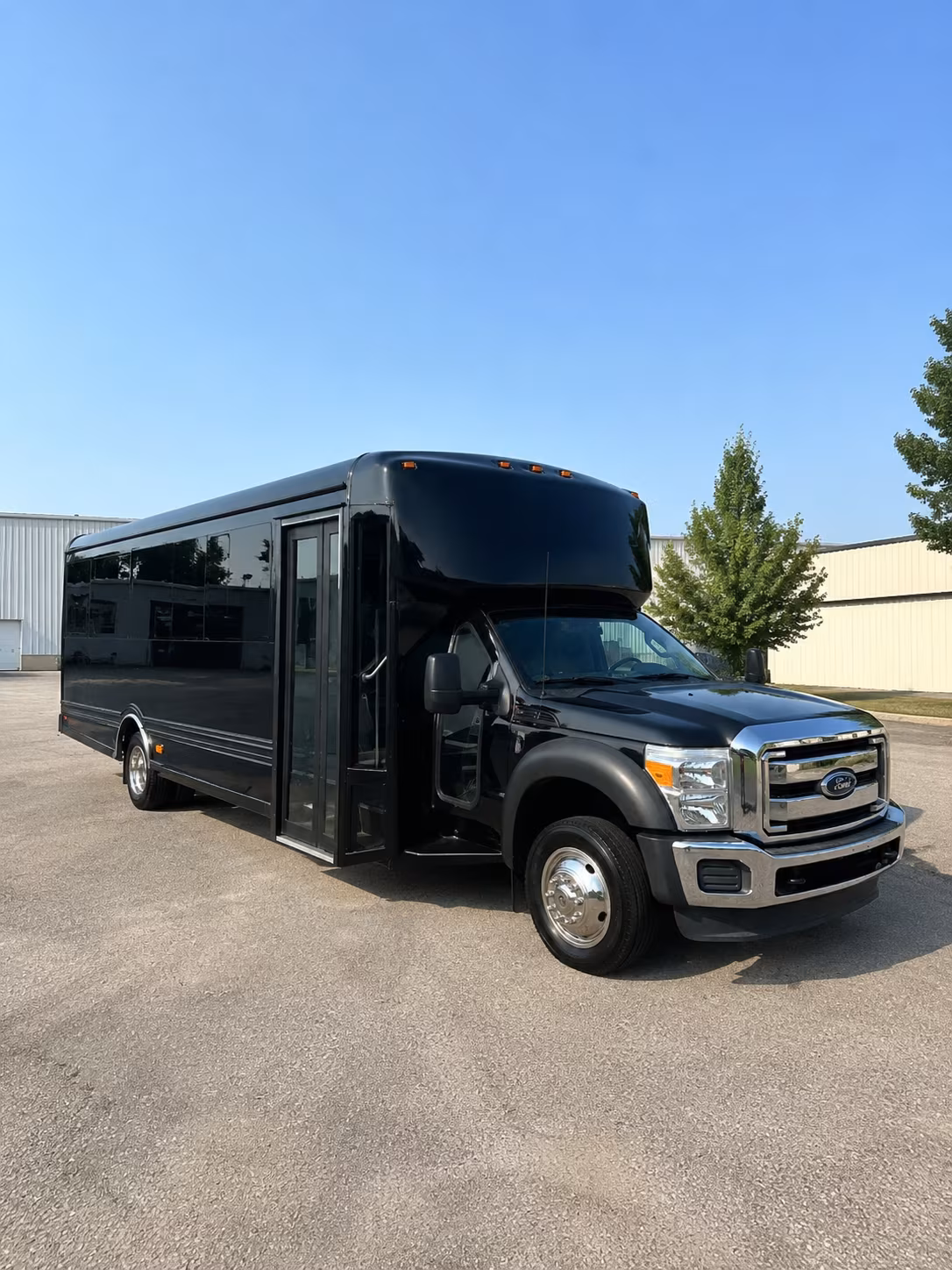pasadena bus rentals