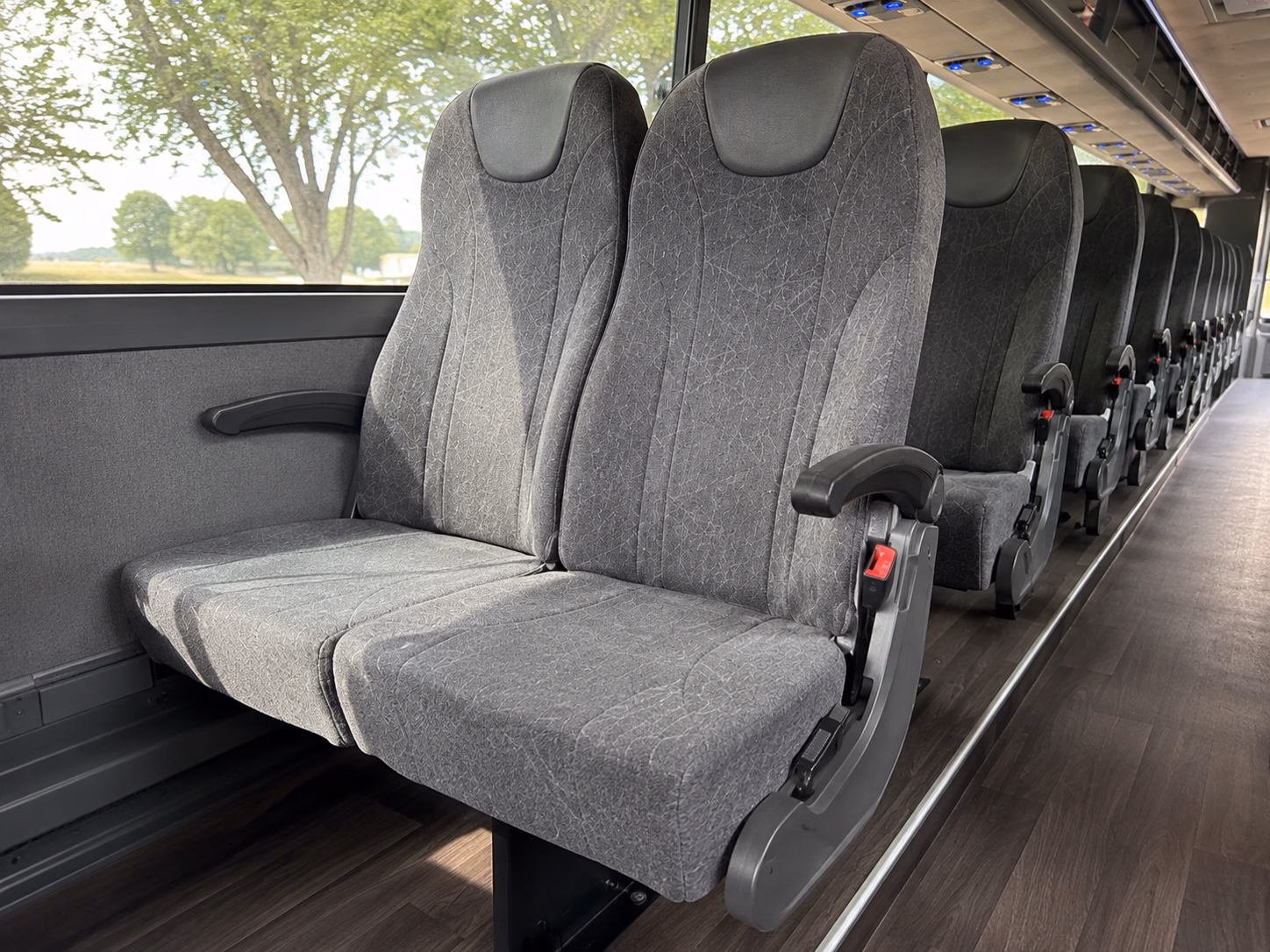 pasadena charter bus rentals for museums and educational attractions