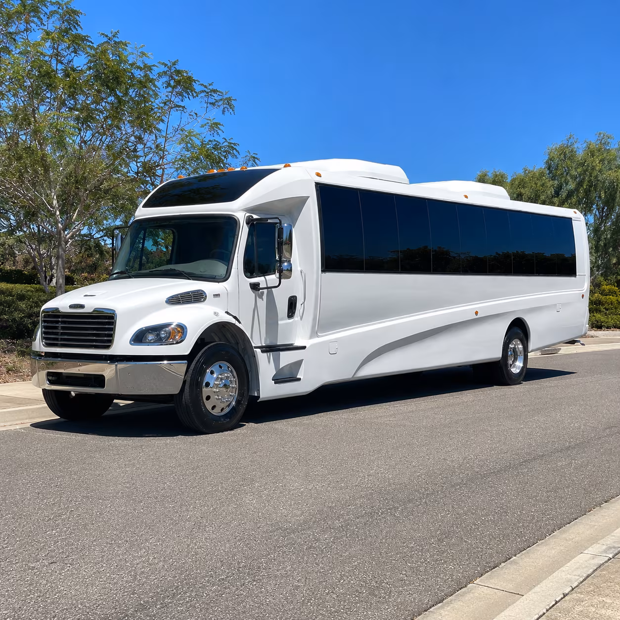 pico rivera efficient corporate bus rentals in pico rivera