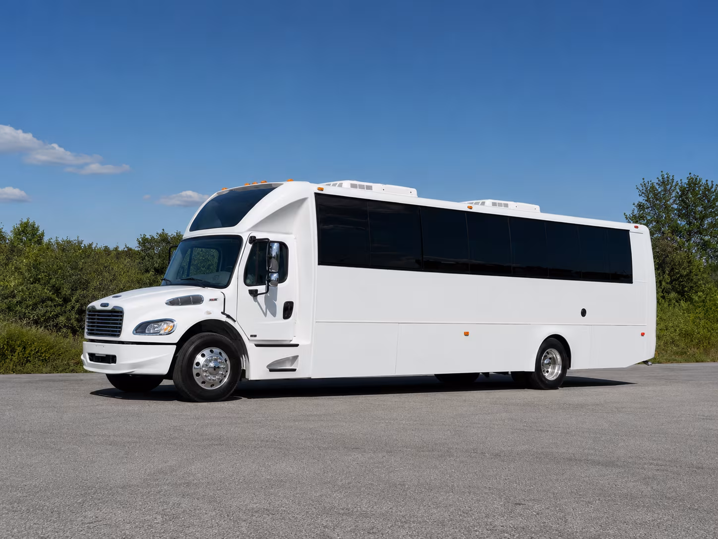 quinceanera and wedding party buses from montebello to any venue